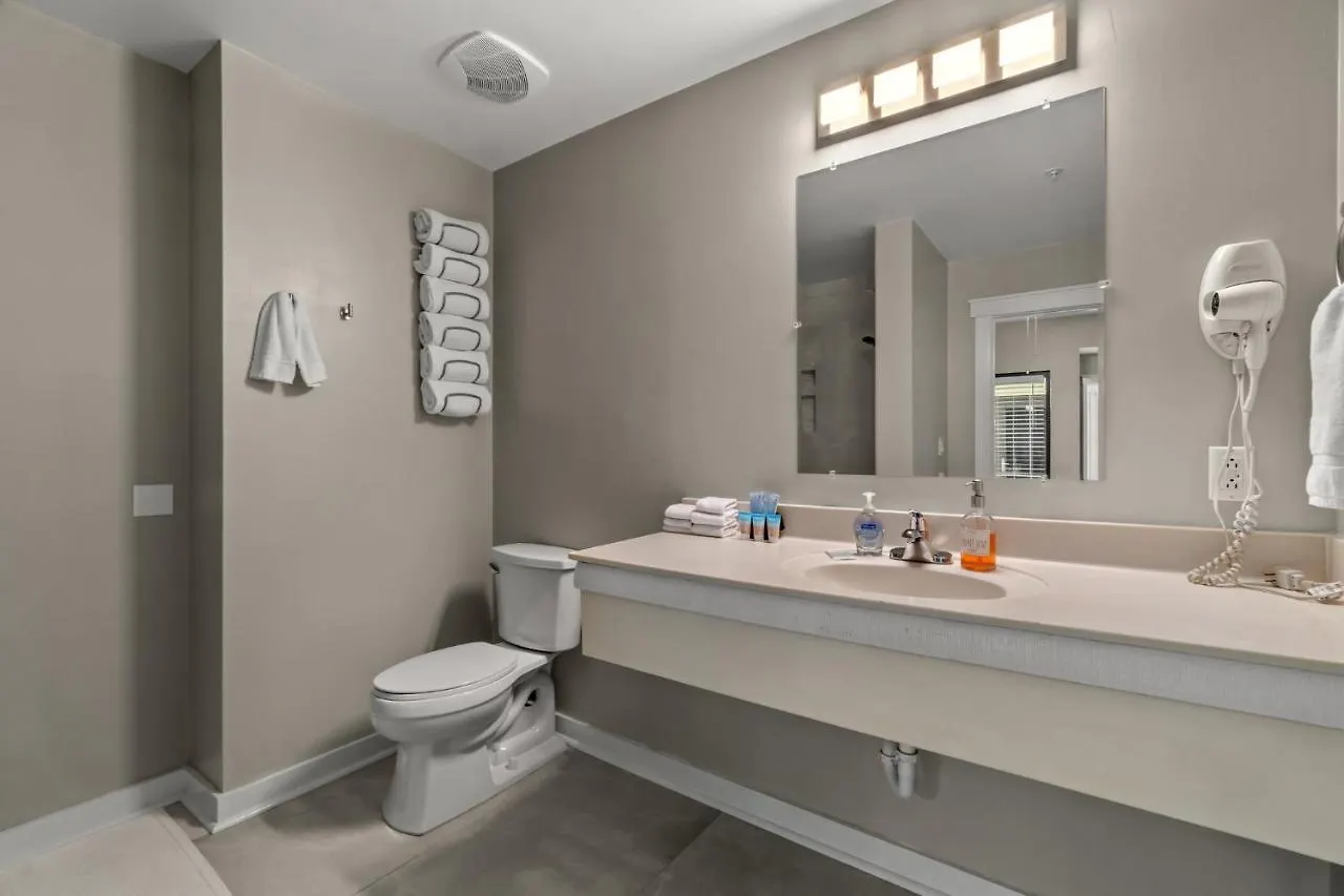 “Lotusland” Origin At Seahaven! Apartment Panama City Beach