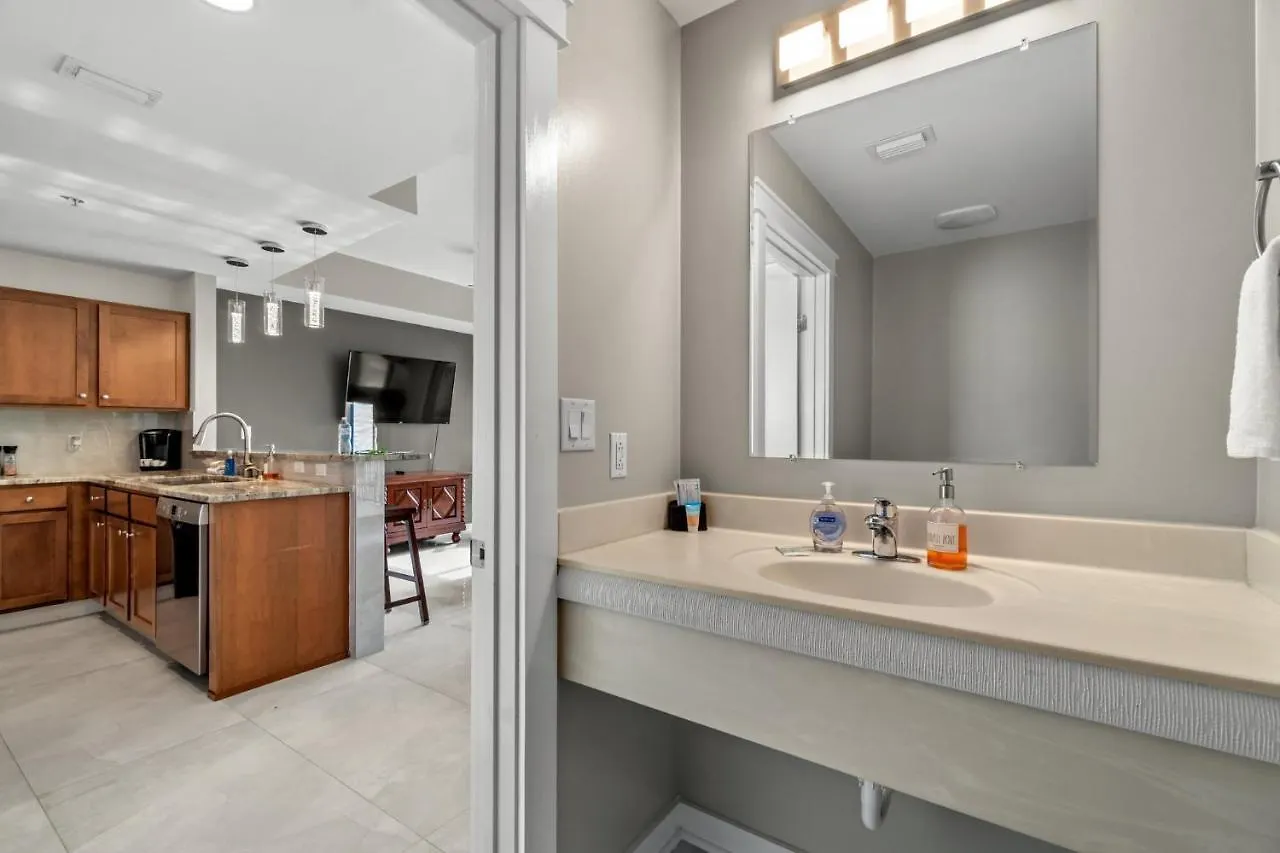 “Lotusland” Origin At Seahaven! Apartment Panama City Beach
